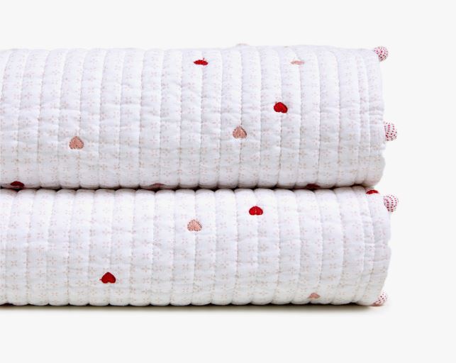 Бесплатный Дизайн машинной вышивки Маленькое Сердечко