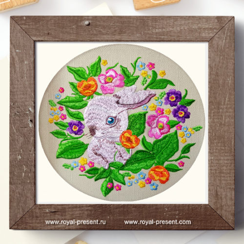 Дизайн машинной вышивки Кролик в цветах