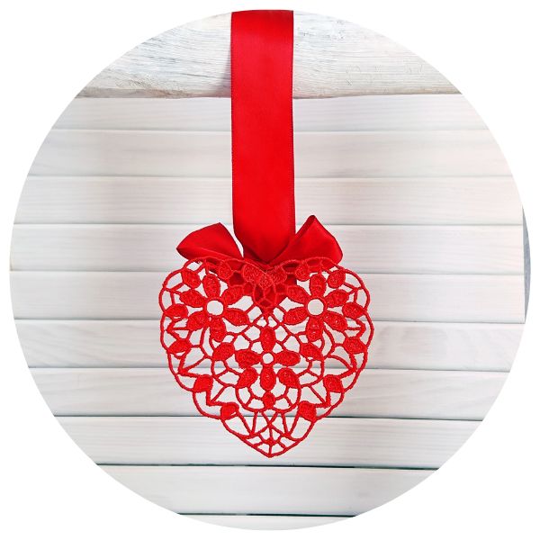 dizain-mashinnoi-vyshivki-azhurnoie-sierdtsie